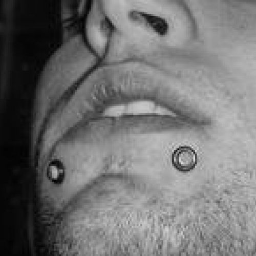 Oral Piercing Big Labrets